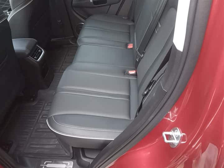 Фото 16 - Tank 300