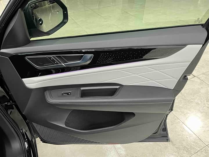 Фото 12 - Volkswagen Teramont Pro