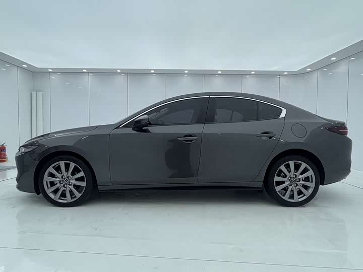 Фото 10 - Mazda 3 (Axela)