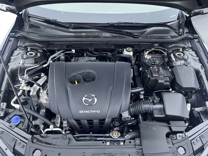 Фото 14 - Mazda 3 (Axela)