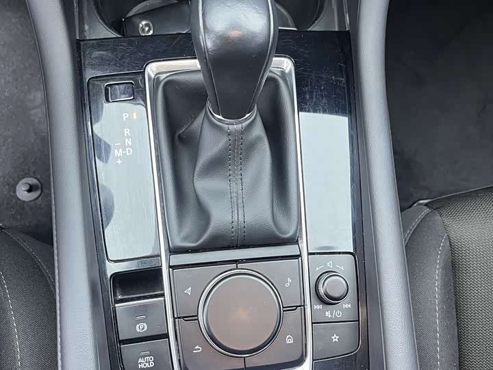 Фото 22 - Mazda 3 (Axela)