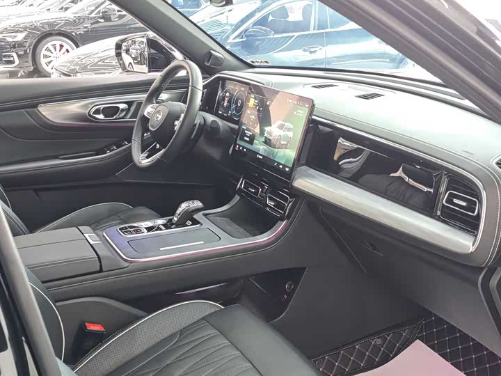 Фото 16 - GAC Trumpchi GS8