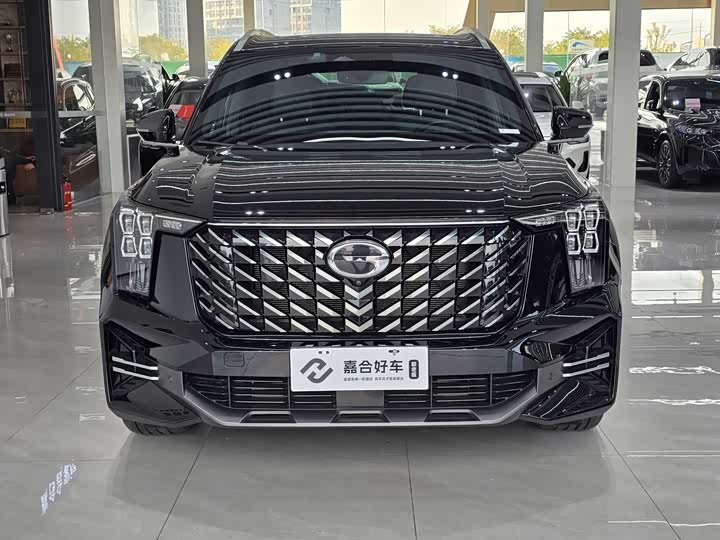 Фото 2 - GAC Trumpchi GS8