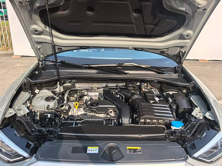 Фото 19 - Audi Q3