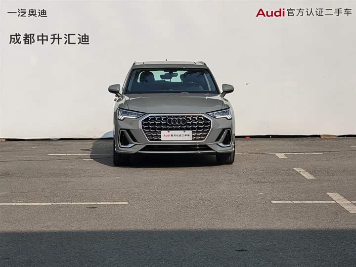 Фото 2 - Audi Q3