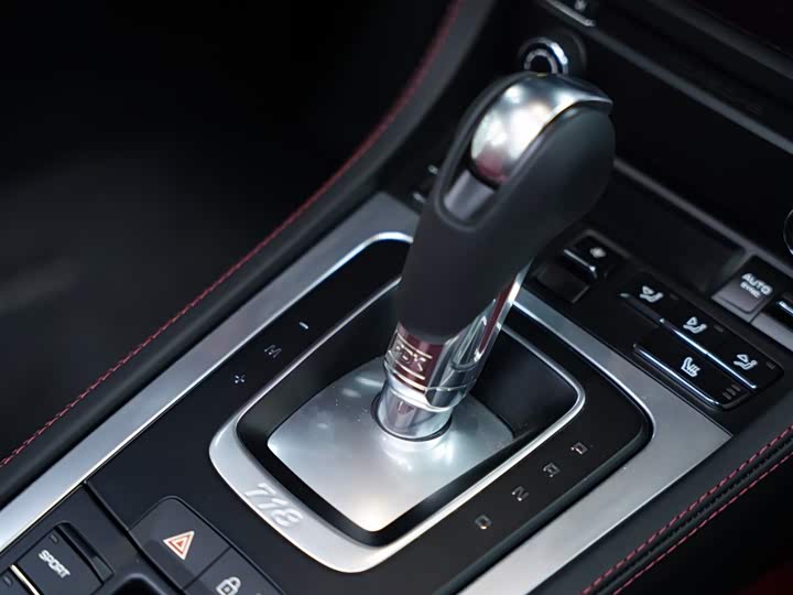 Фото 43 - Porsche 718