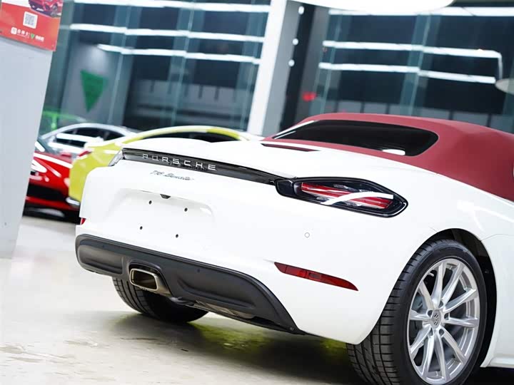 Фото 6 - Porsche 718