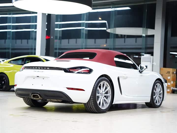 Фото 7 - Porsche 718