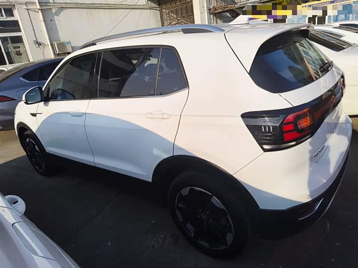 Фото 21 - Volkswagen Tacqua