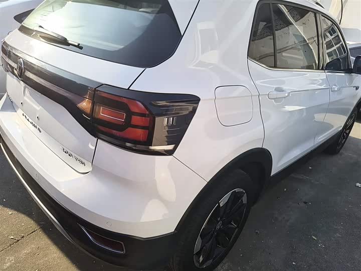 Фото 24 - Volkswagen Tacqua