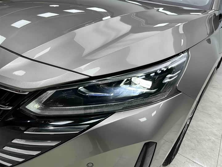 Фото 17 - Nissan Teana