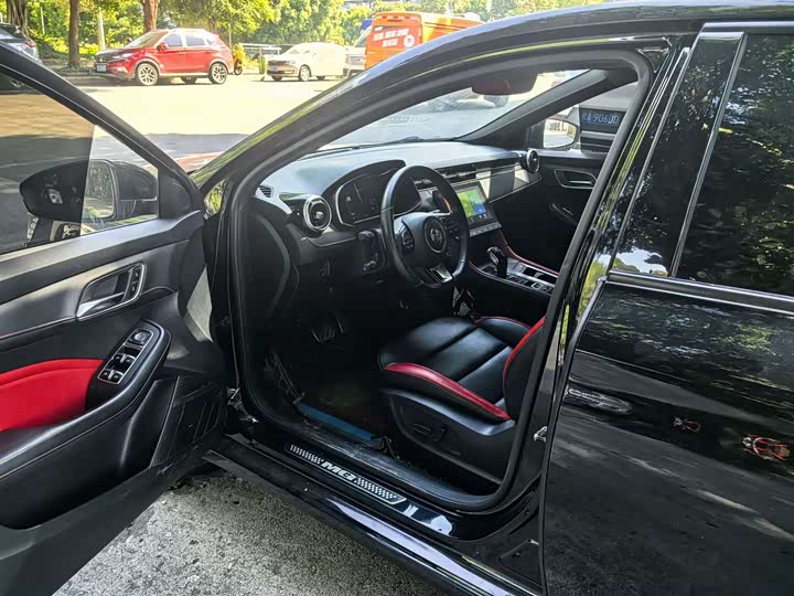 Фото 4 - MG Motor 6