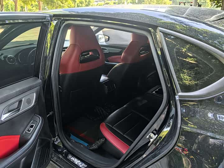 Фото 6 - MG Motor 6