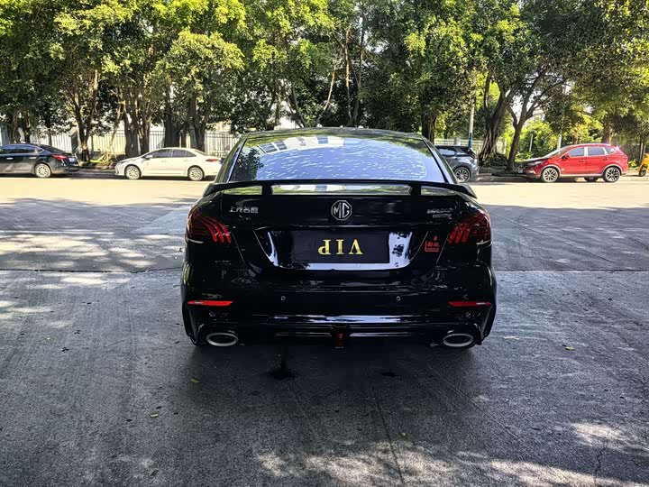 Фото 9 - MG Motor 6