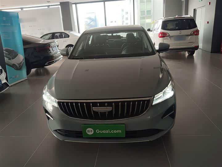 Фото 3 - Geely Emgrand