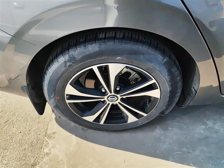 Фото 26 - Nissan Sylphy