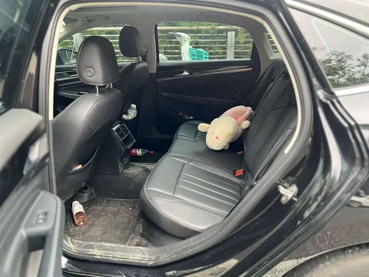 Фото 6 - Volkswagen Passat