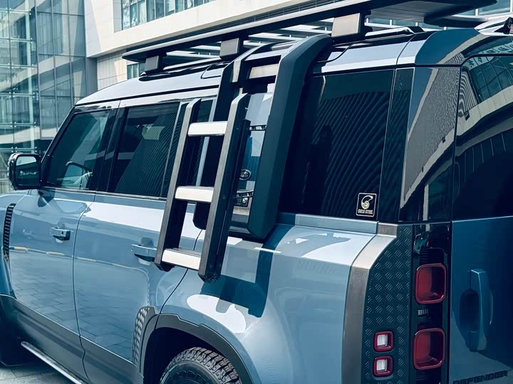 Фото 12 - Land Rover Defender