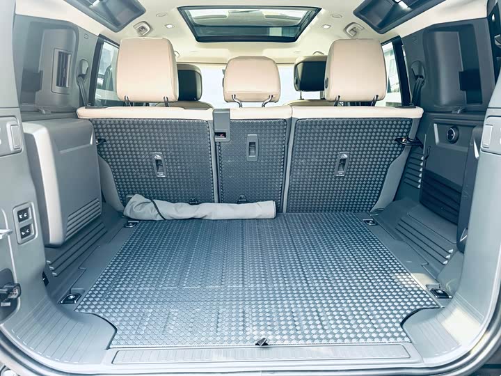 Фото 29 - Land Rover Defender