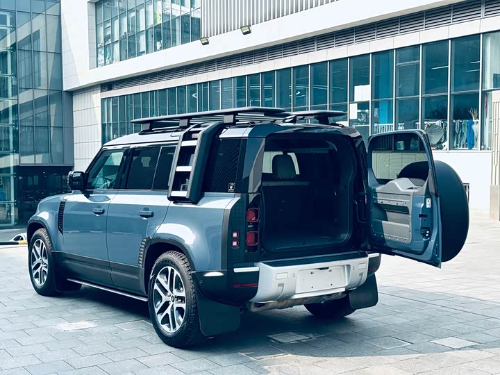 Фото 7 - Land Rover Defender