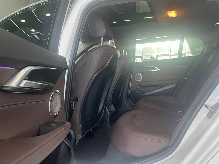 Фото 5 - BMW 1 Series