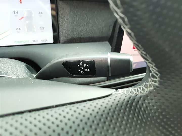 Фото 14 - XPeng G6