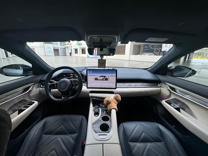 Фото 5 - Zeekr 001