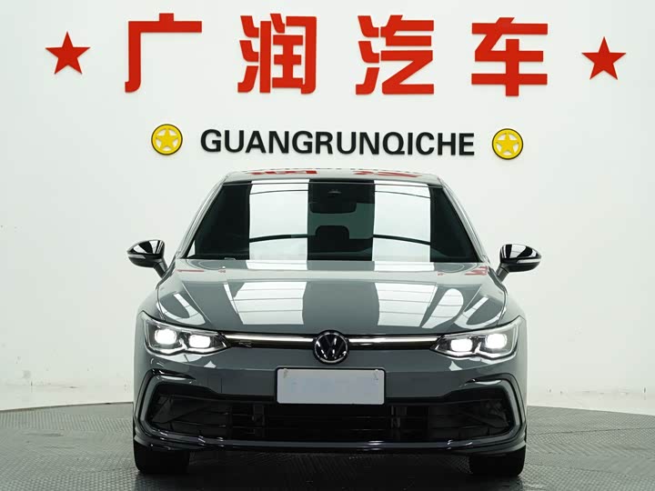 Фото 2 - Volkswagen Golf