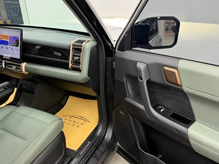 Фото 10 - Chery iCar 03