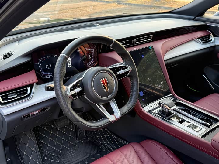 Фото 20 - Hongqi H5