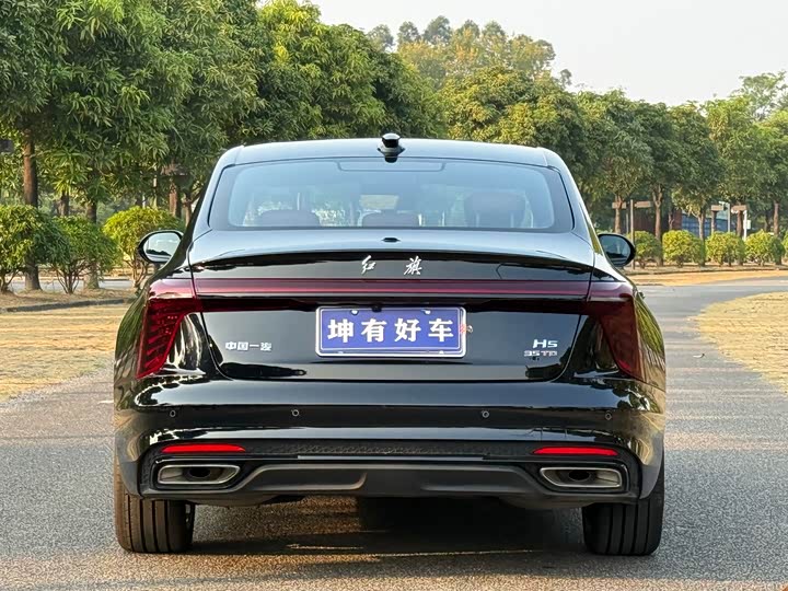 Фото 5 - Hongqi H5