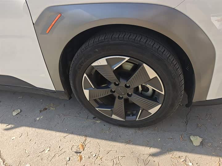 Фото 31 - GAC Aion Y