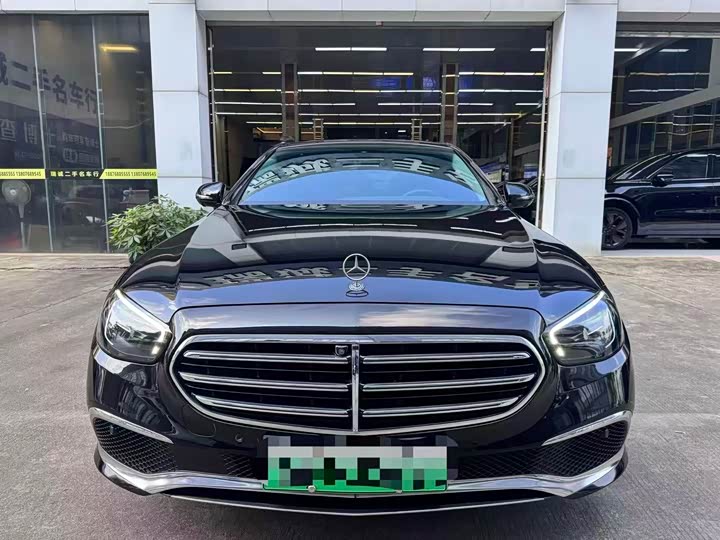 Фото 2 - Mercedes-Benz E-Class Hybrid