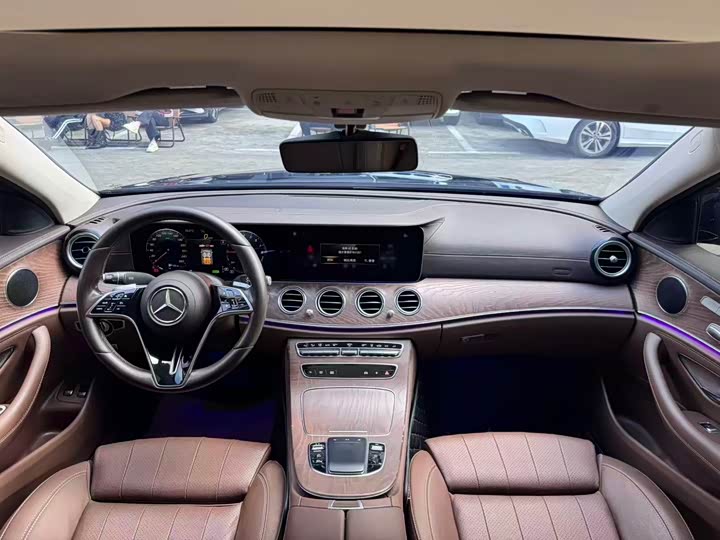 Фото 5 - Mercedes-Benz E-Class Hybrid