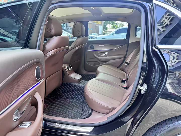 Фото 6 - Mercedes-Benz E-Class Hybrid