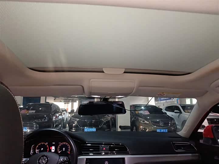 Фото 18 - Volkswagen Lamando L