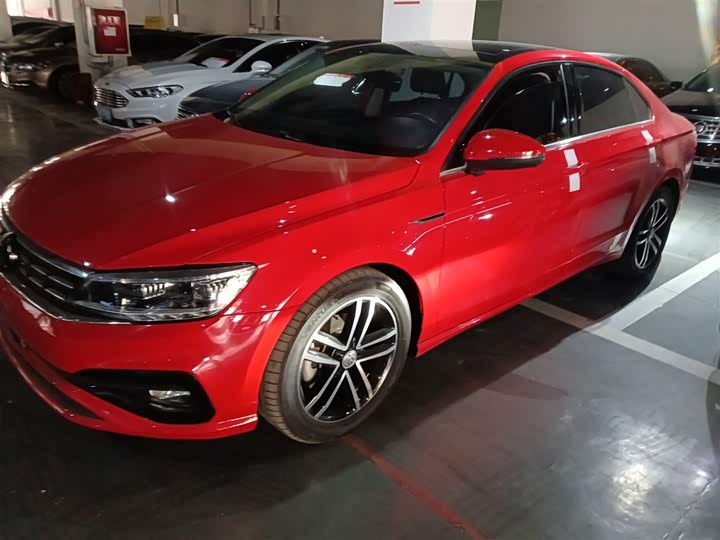 Фото 2 - Volkswagen Lamando L