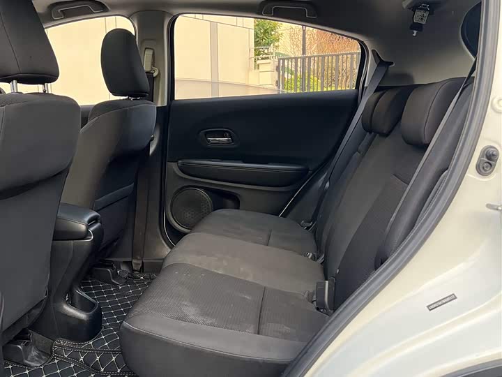 Фото 5 - Honda Vezel