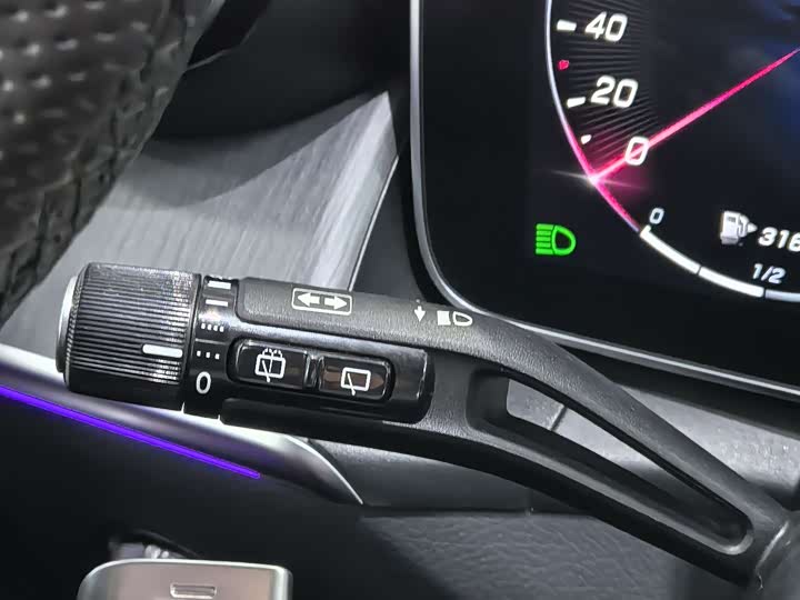 Фото 10 - Mercedes-Benz GLC-Class