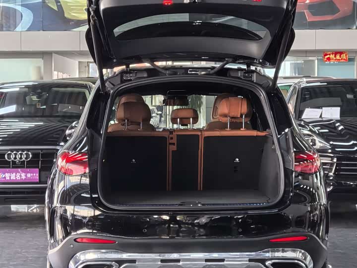 Фото 14 - Mercedes-Benz GLC-Class