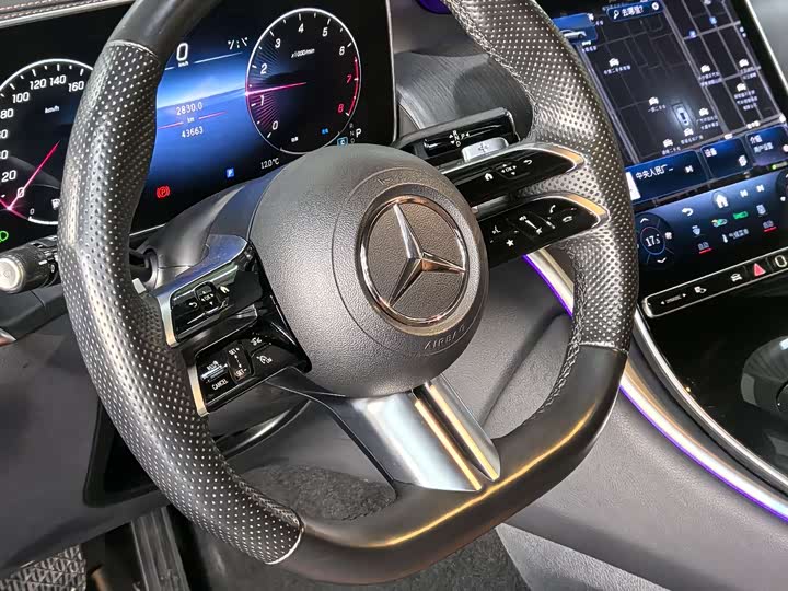 Фото 5 - Mercedes-Benz GLC-Class
