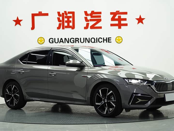 Фото 6 - Skoda Octavia Pro