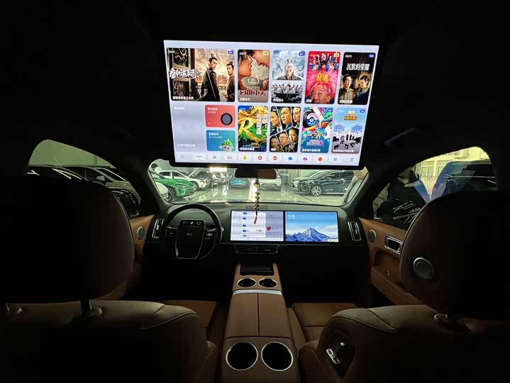 Фото 12 - LiXiang L9