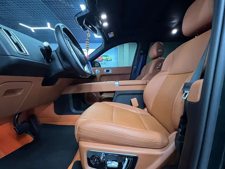 Фото 6 - LiXiang L9