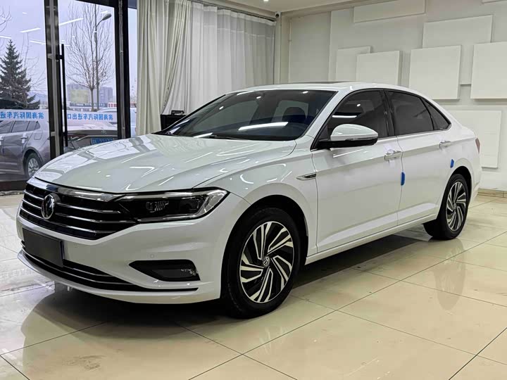 Фото 1 - Volkswagen Sagitar L