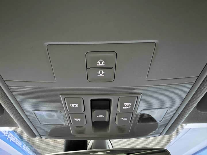 Фото 14 - Volkswagen Sagitar L