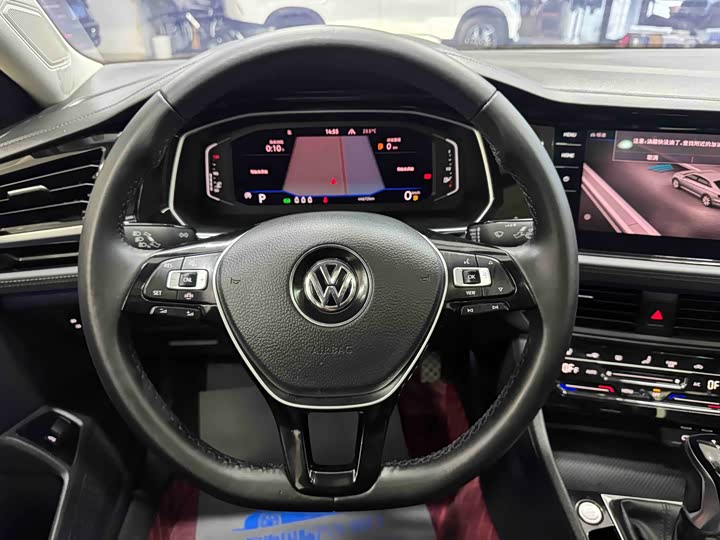 Фото 15 - Volkswagen Sagitar L