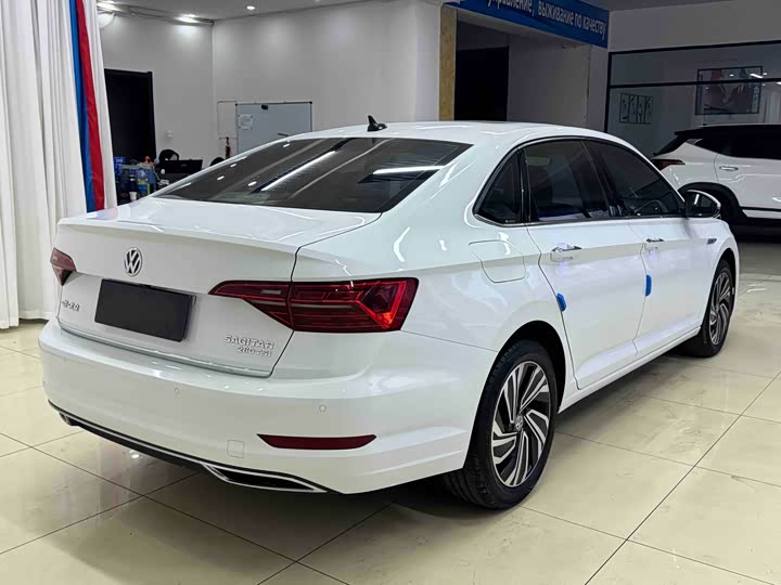 Фото 6 - Volkswagen Sagitar L