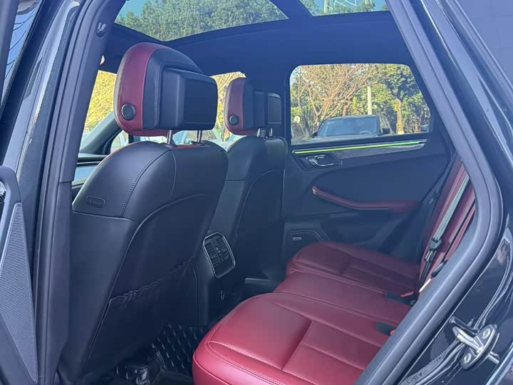 Фото 7 - Porsche Macan