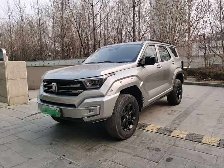 Фото 1 - Tank 400 Hybrid